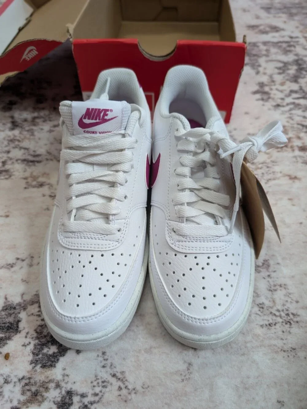 NWT Nike Court Vision Low Women’s Size 6 – White/Plum – Tags & Box